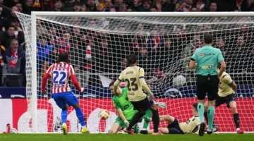 توتنهام يواجه أتلتيكو مدريد في قمة حاسمة للبحث عن ريمونتادا تاريخية منتظرة